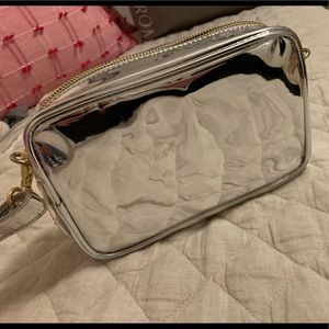 Stony Clover Lane Camera Crossbody BAG